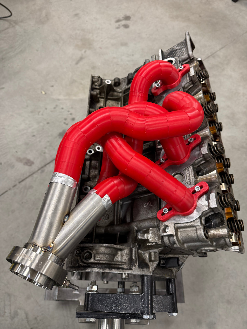 V8 exhaust manifold, Exhaust header block kit 1 6/8''
